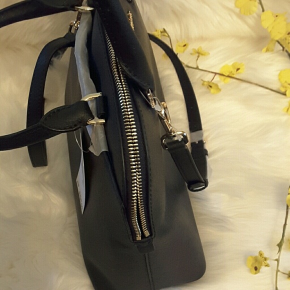 Michael kors Cindy LG Dome Satchel Leather Bag - Picture 3 of 8